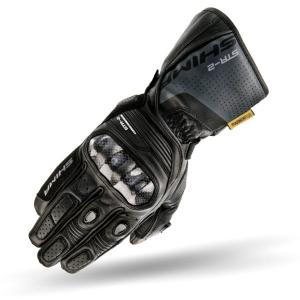 На фото перчатки SHIMA STR-2 BLACK